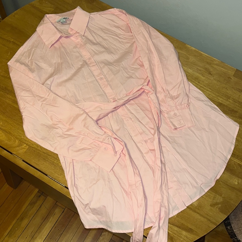 Size Small Casual Light Pink FashionNova Long Sleeve Button Up Dress